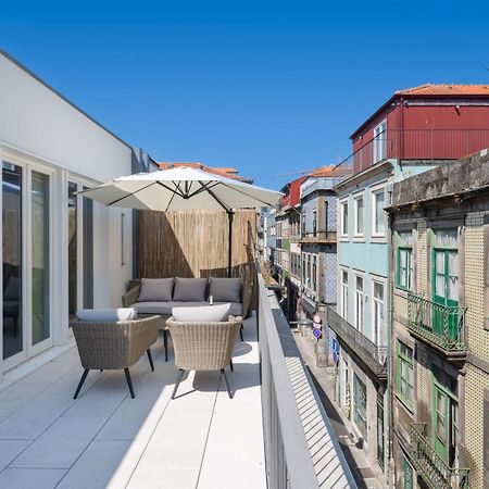 Апартаменты Host Wise - Luxurious Private Flats - Balcony Порту Номер фото
