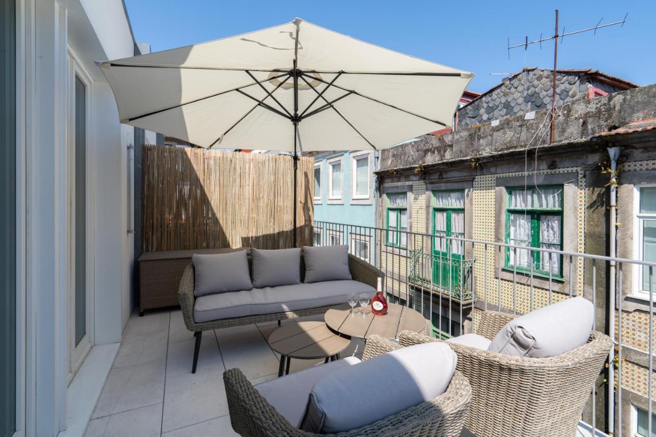Апартаменты Host Wise - Luxurious Private Flats - Balcony Порту Экстерьер фото